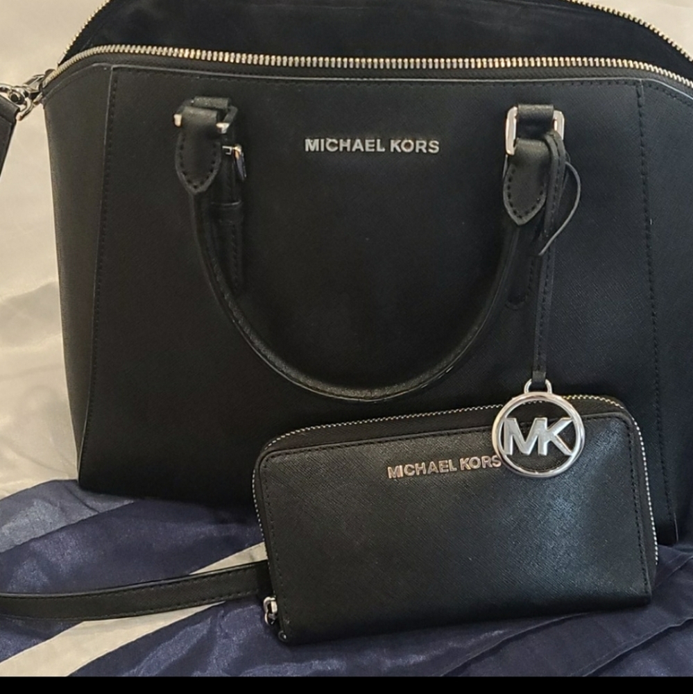 Michael Kors large satchel and matching wallet
